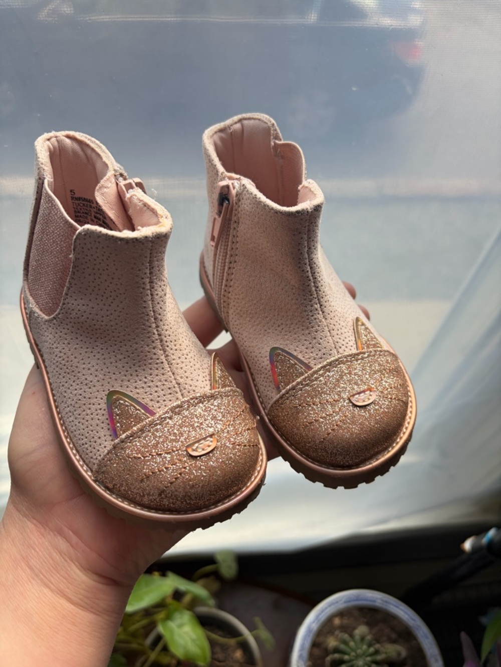 Tucker + Tate Rose Gold Glitter Cat-Toe Ankle Boots